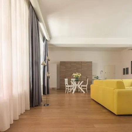 Centrale Mazzoni Apartments R&R-3